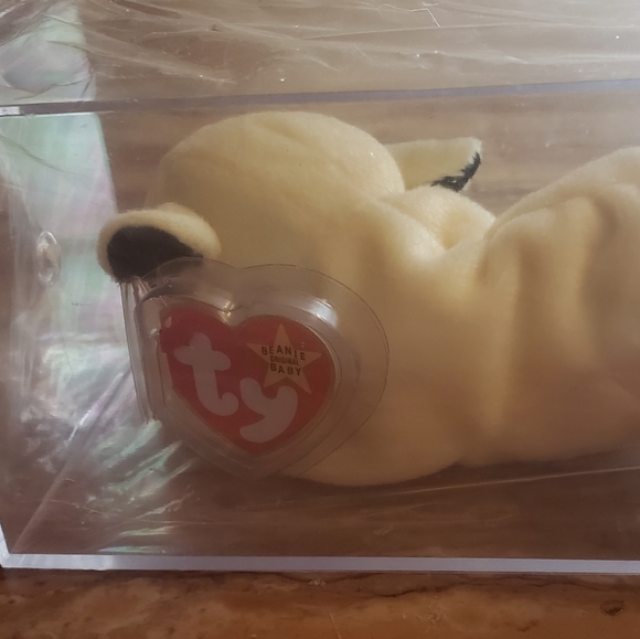 AUTHENTIC Ty Beanie Baby Chops The Lamb. Good condition. Comes with Certificate - Picture 1 of 12